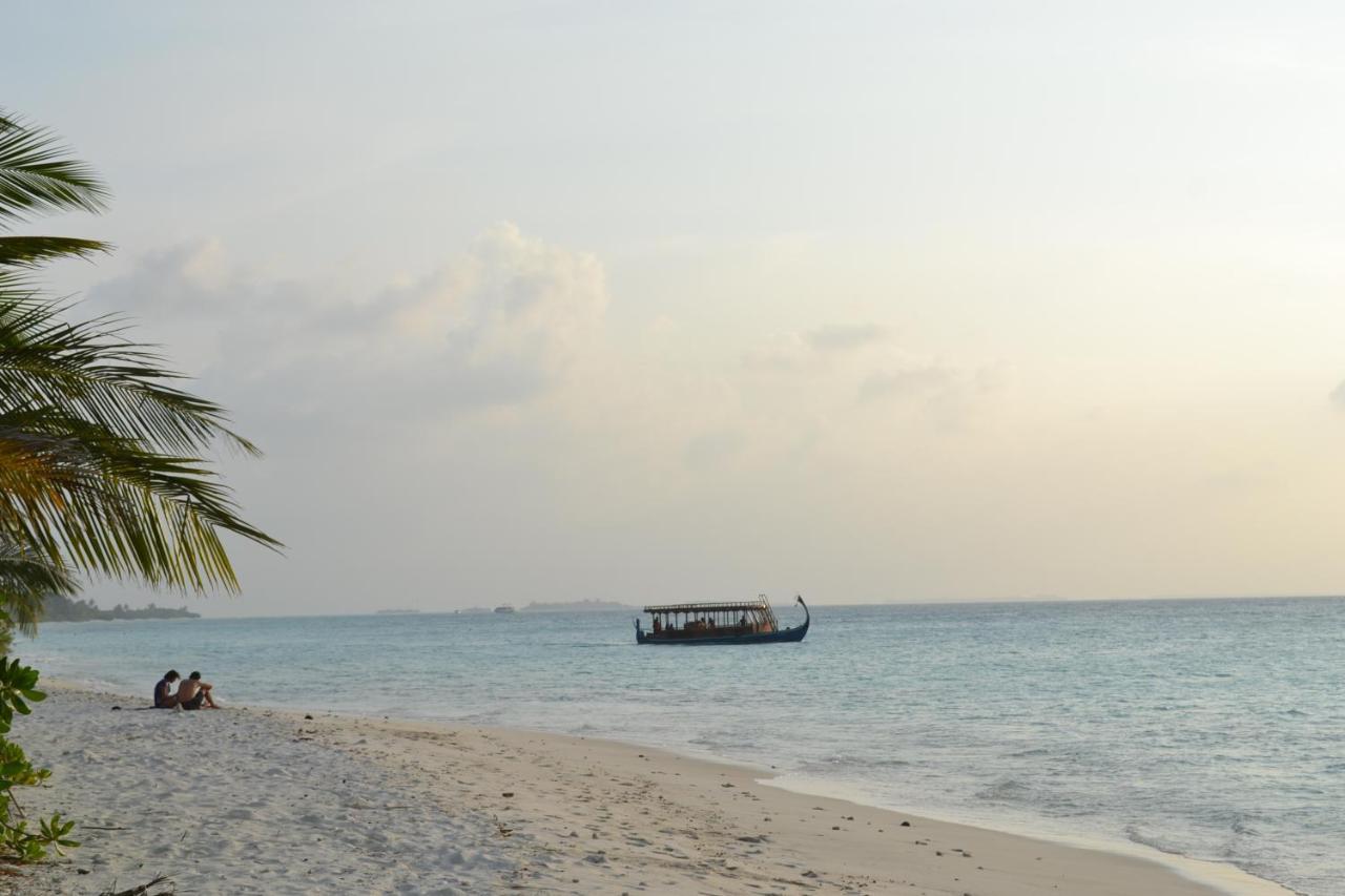 Готель Tme Retreats Dhigurah Дігура Екстер'єр фото