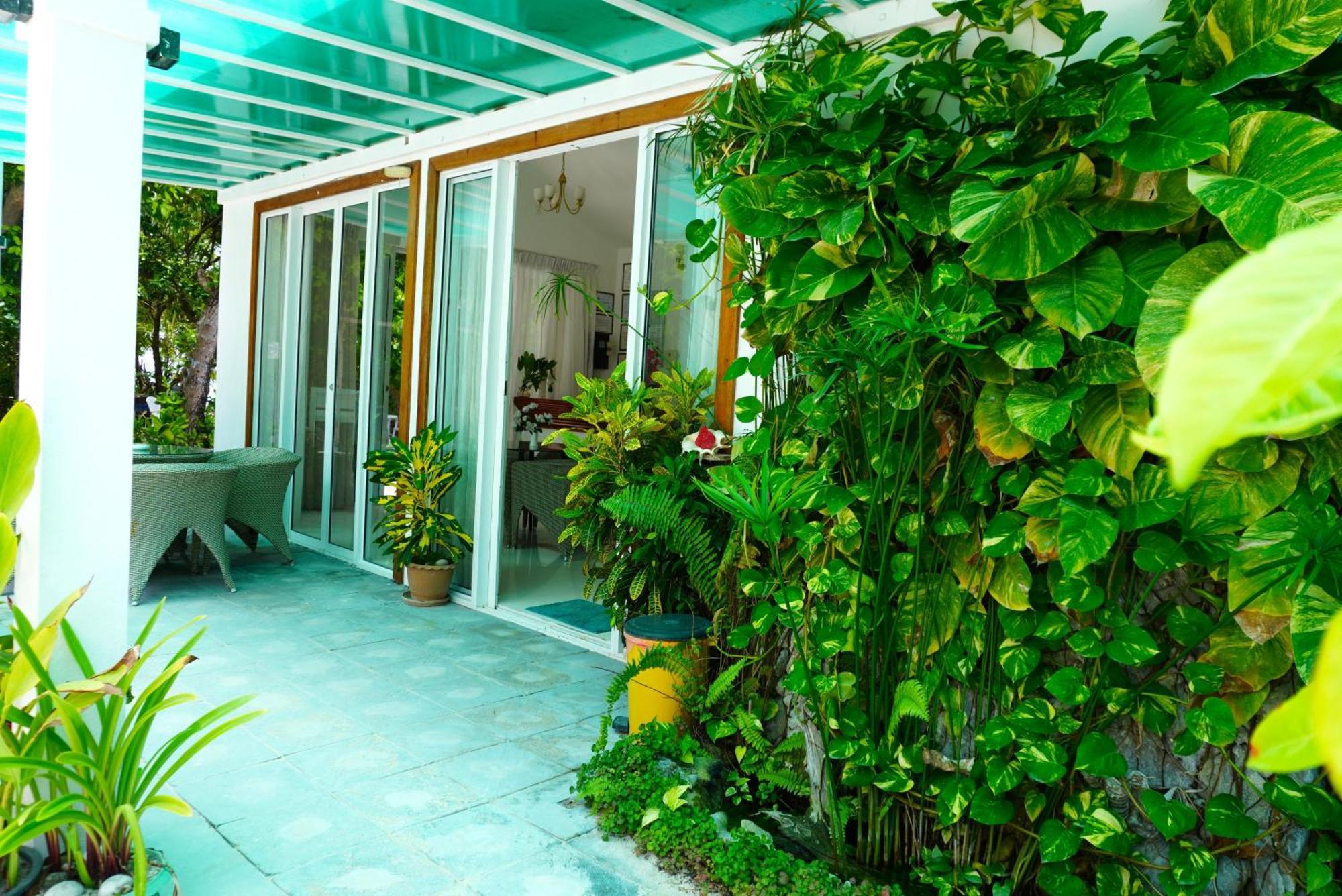 Готель Tme Retreats Dhigurah Дігура Екстер'єр фото